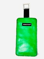 FREITAG Handyhülle aus Recycling-Material – Grün