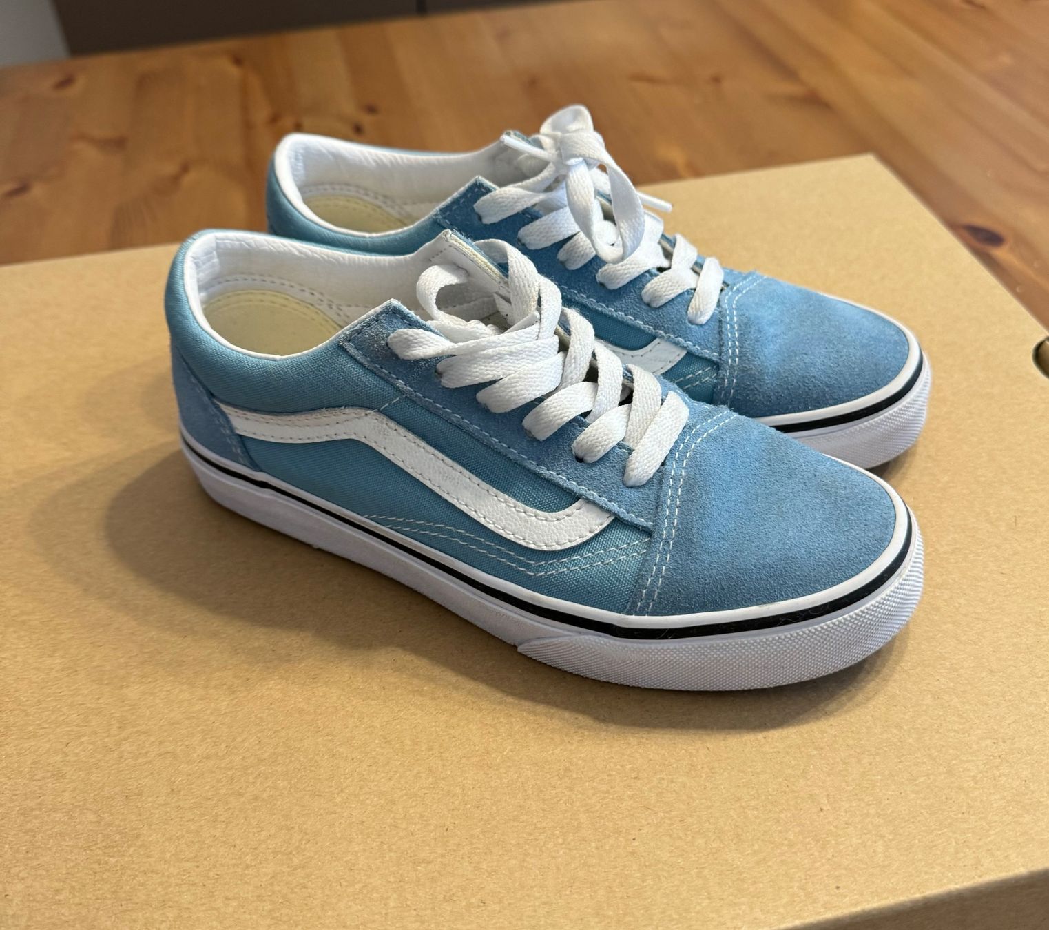 Vans Scarpe da uomo: Vans Schuhe 34 – Usato da Rheinfelden venduto da adidas1984