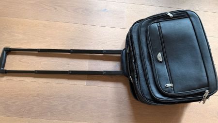 Tasche mit Rollen Wagon R schwarz, Pilotenkoffer, Kabinen...