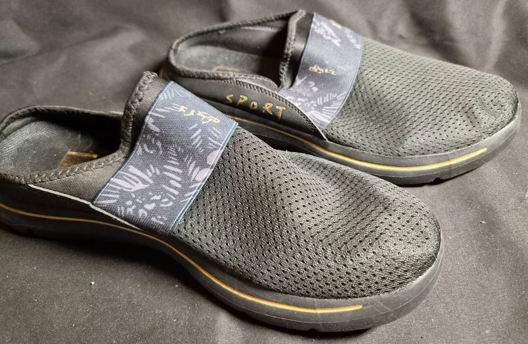 Herrenschuhe: Slippers Grösse 42 – Gebraucht aus Hägglingen von pri_zdz5 3