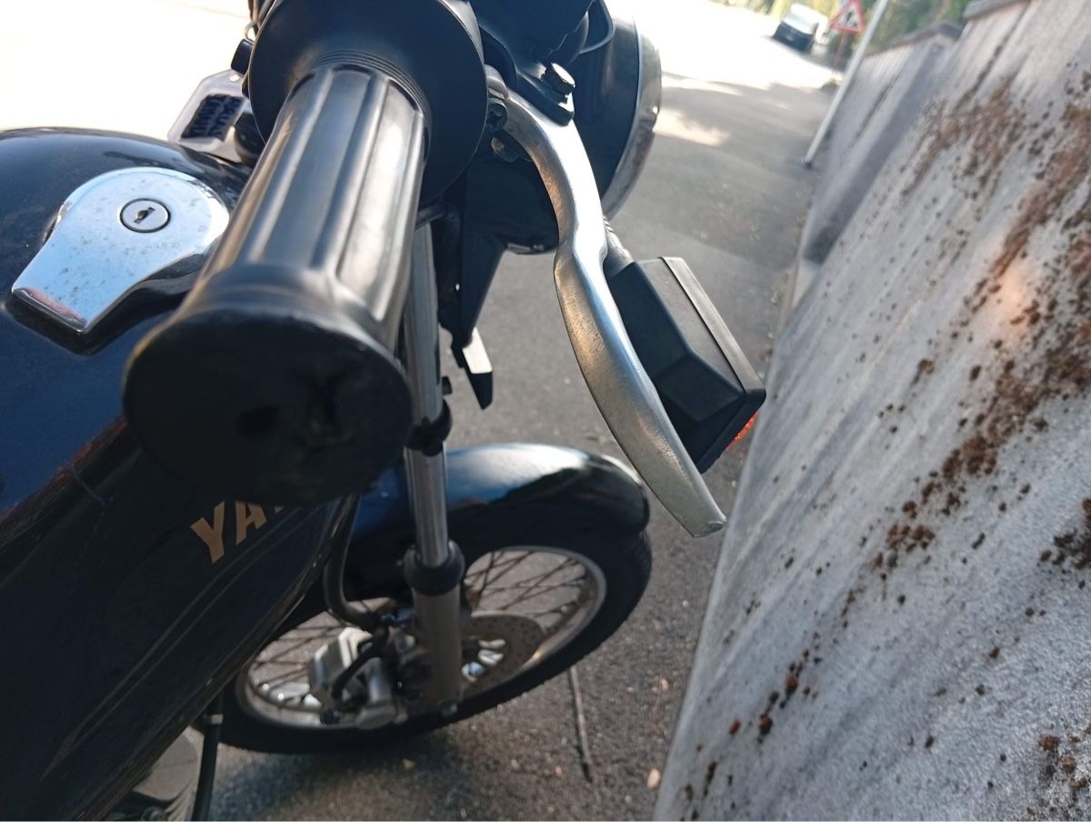 Yamaha Strada: Yamaha SR 125 – Usato da zürich venduto da Papalagi2 7