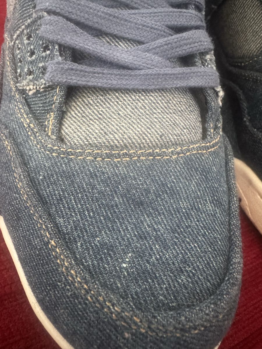 Scarpe da uomo: Nike Air Jordan Levis Gr 42,5 – Nuovo (secondo la descrizione) da St. Gallen venduto da Gullygully 3
