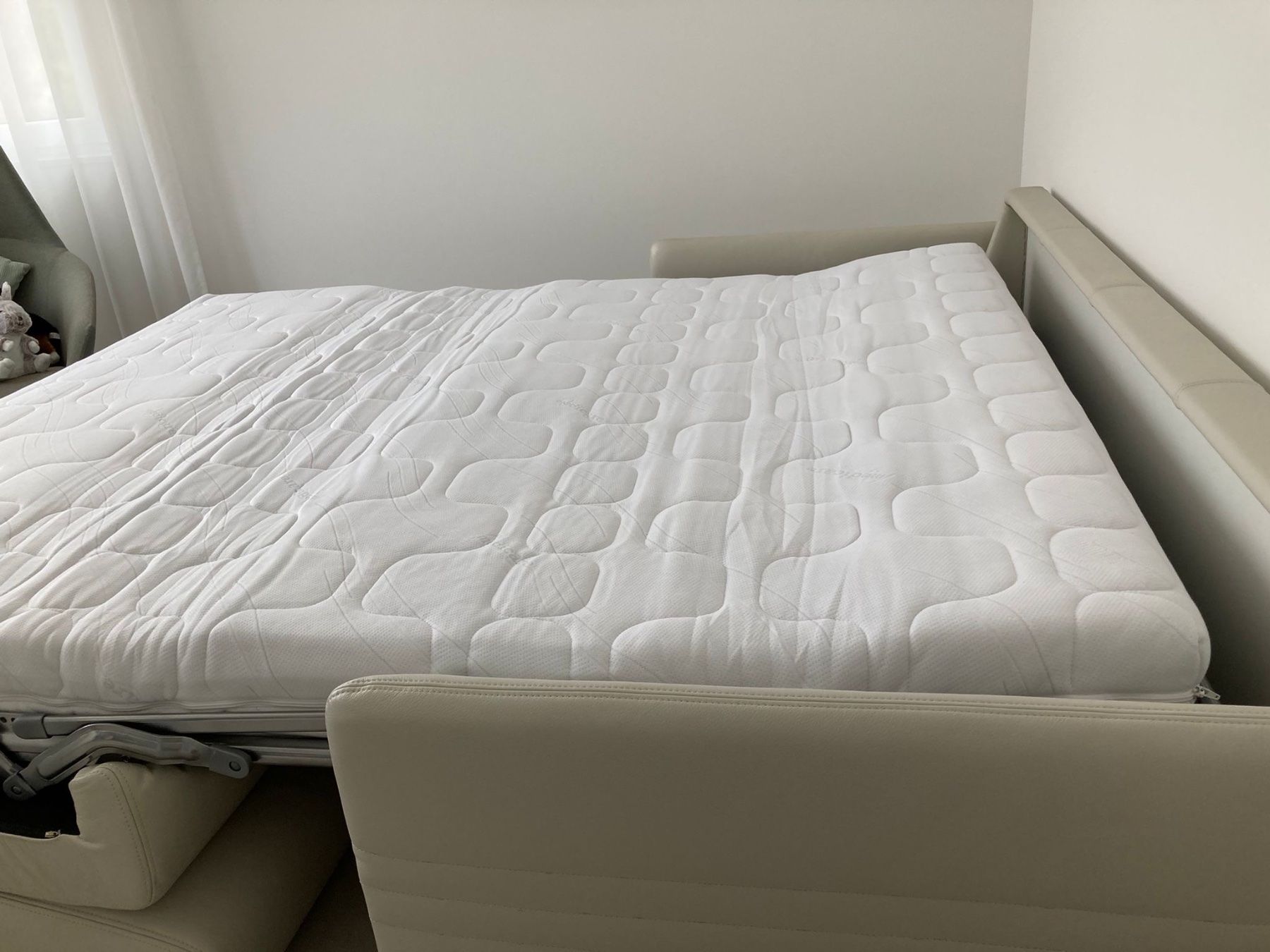 Divani: Bettsofa, Leder, hellgrau, neuwertig – Usato da Braunau venduto da Tina_24 2