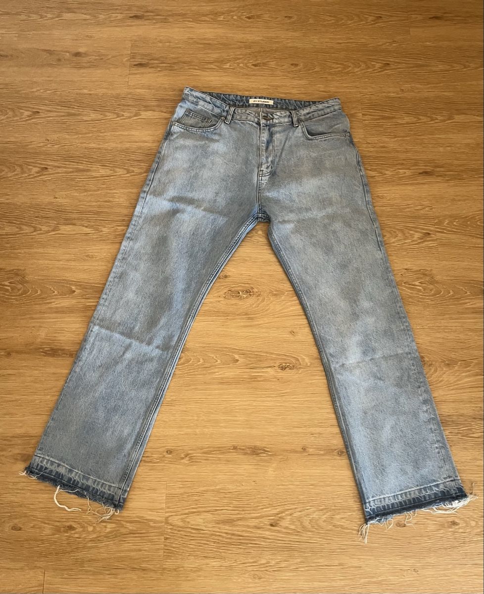 Pantaloni: 2Y Studios Flared Jeans – Nuovo (secondo la descrizione) da Sarnen venduto da flo_25mp