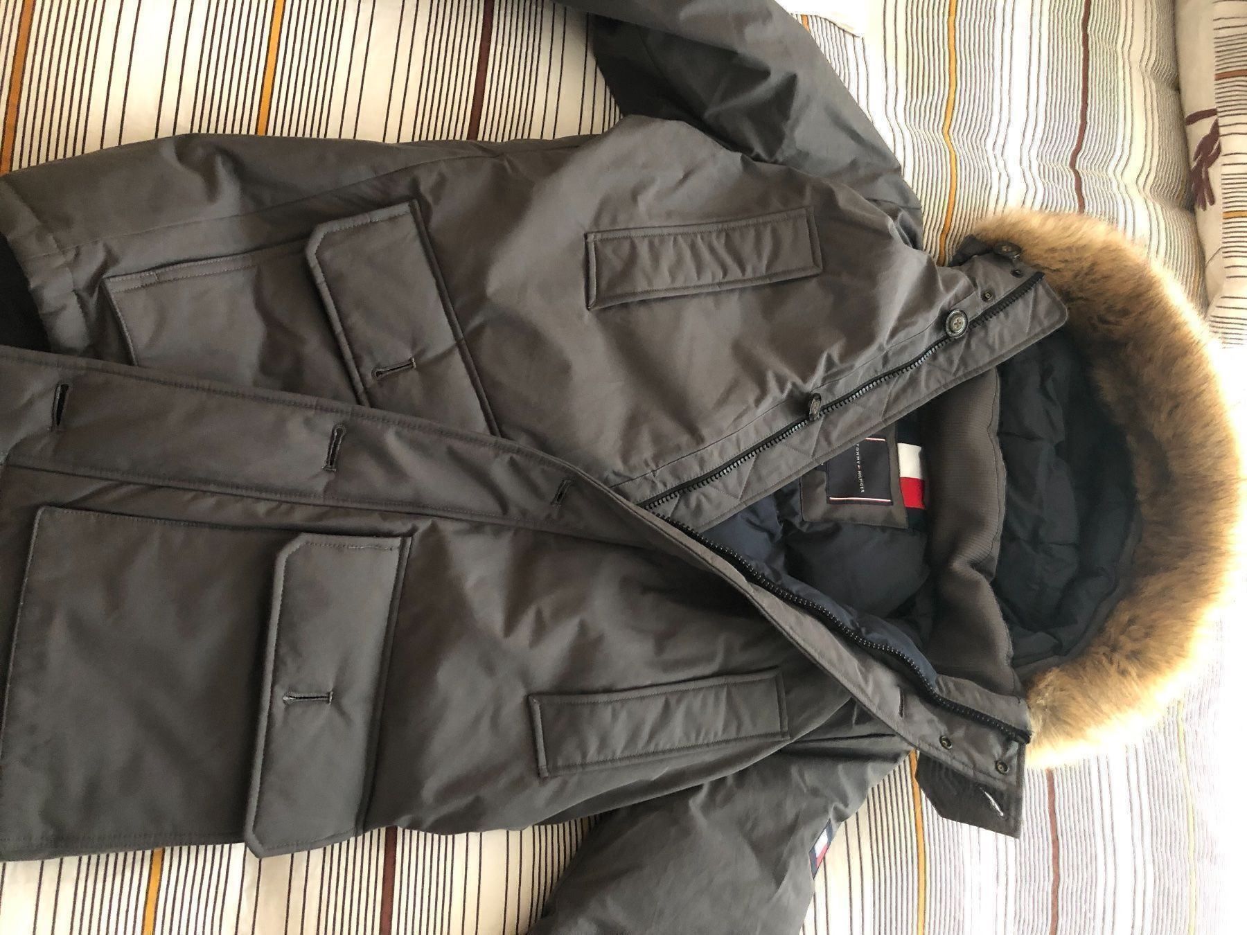 Tommy Hilfiger Giacche: Tommy Hilfiger – Nuovo e nell'imballaggio originale da Fislisbach venduto da Brandopfer810 1