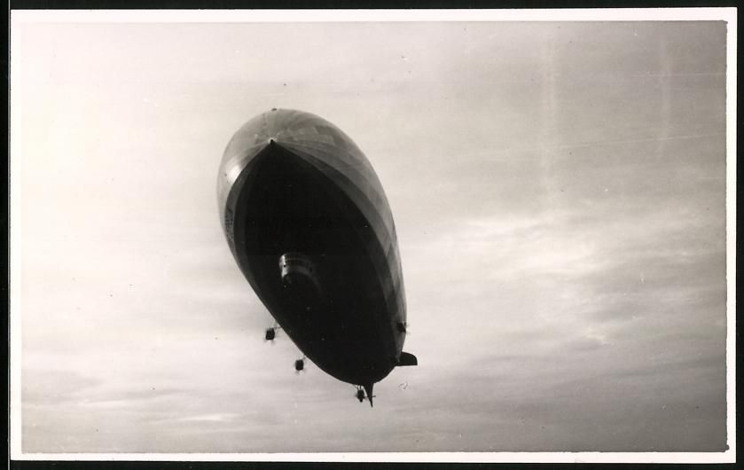 Fotografie & Manifesti: Fotografie Luftschiff Graf Zeppelin LZ-1 – Usato da Berlin venduto da bartko-reher
