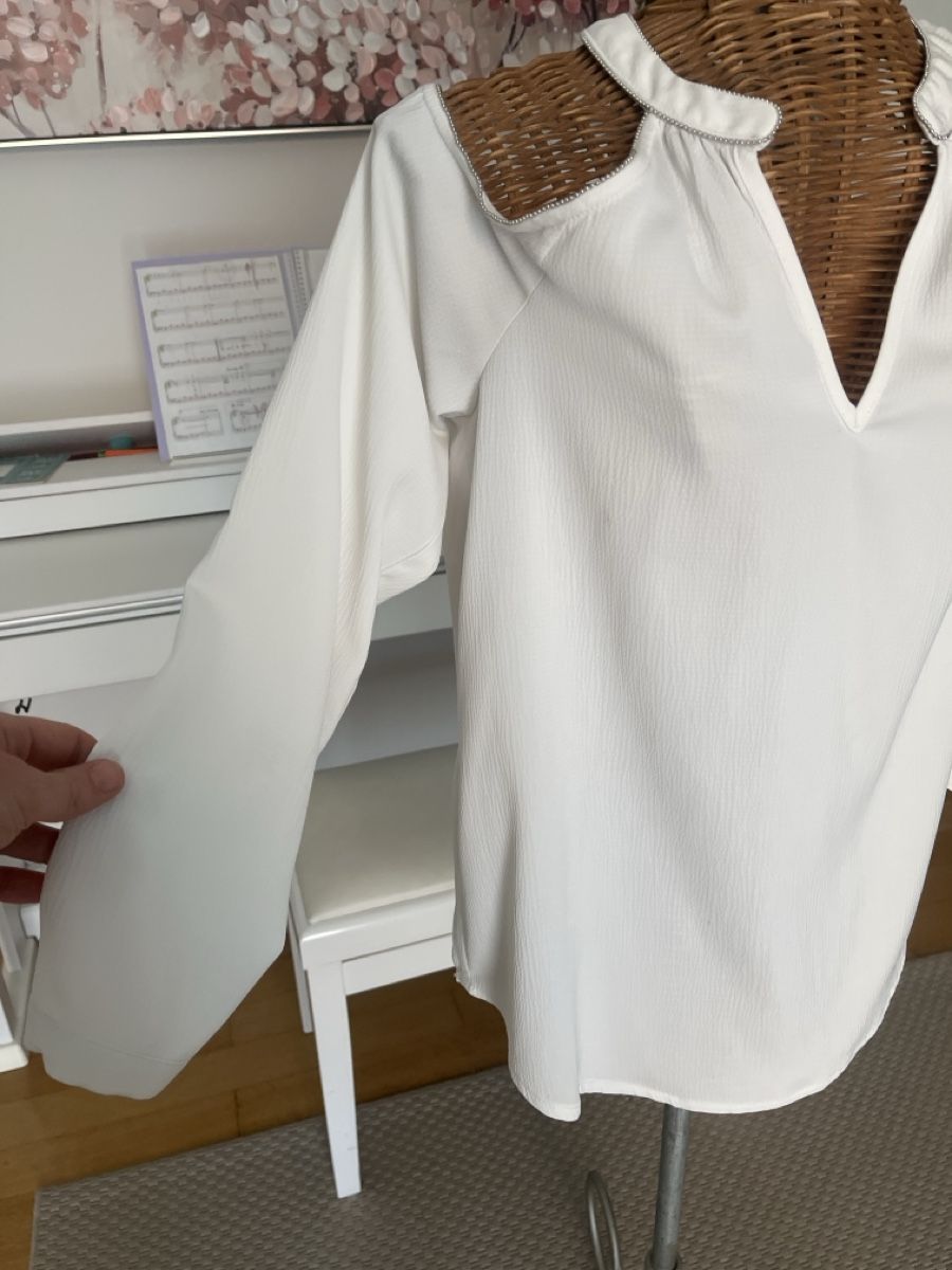Blusen: Bluse, Maree, S mit Cut-Outs – Gebraucht aus Solothurn von Bobesch08 3