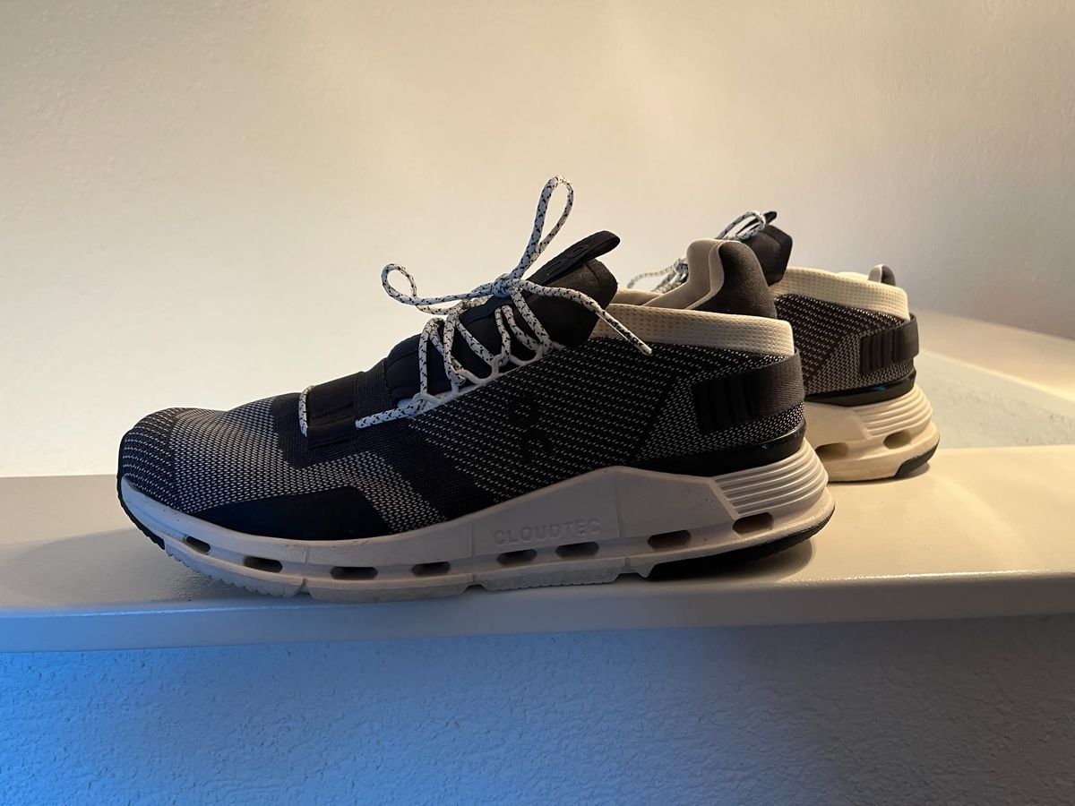 On Chaussures hommes: On Running Sneaker Cloudnova – D'occasion à Thun par mir_8tjd