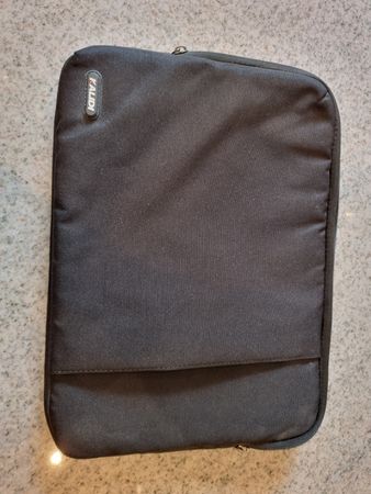 KIALDA Laptoptasche 13 Schwarz - wie neu 