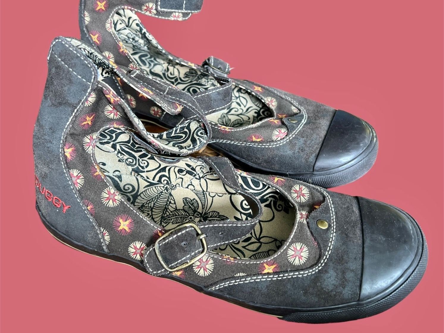 Scarpe da donna: Buggy sandales – Usato da Vuisternens-Romont venduto da gol_xp6p 2