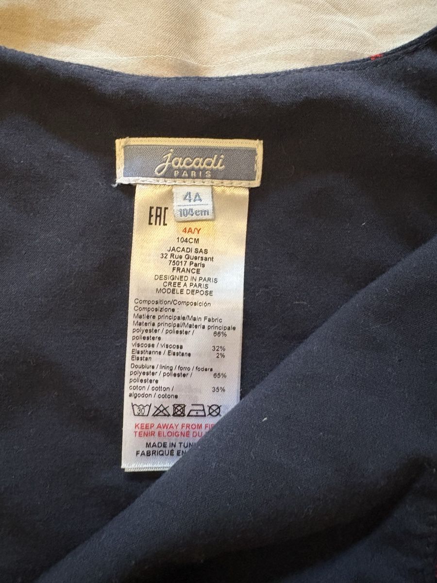 Jacadi Vestiti & Gonne: Robe chasuble Jacadi 4ans parfait état  – Usato da Genève venduto da cec_6qrf 2