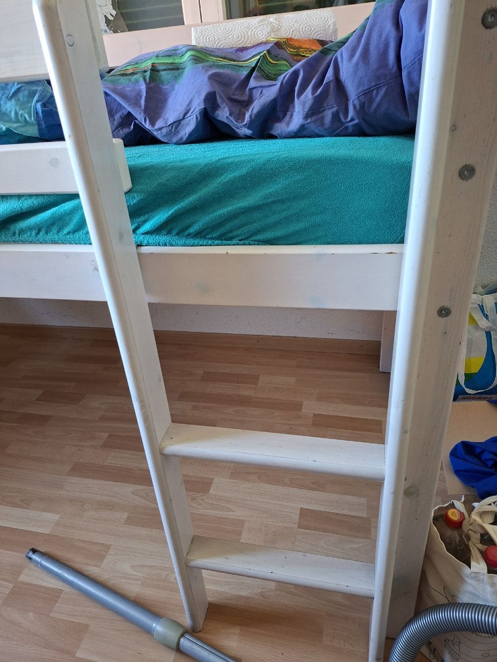 Letti: Weisses Kinderhochbett – Usato da Lupfig venduto da tyl_l9tz 2