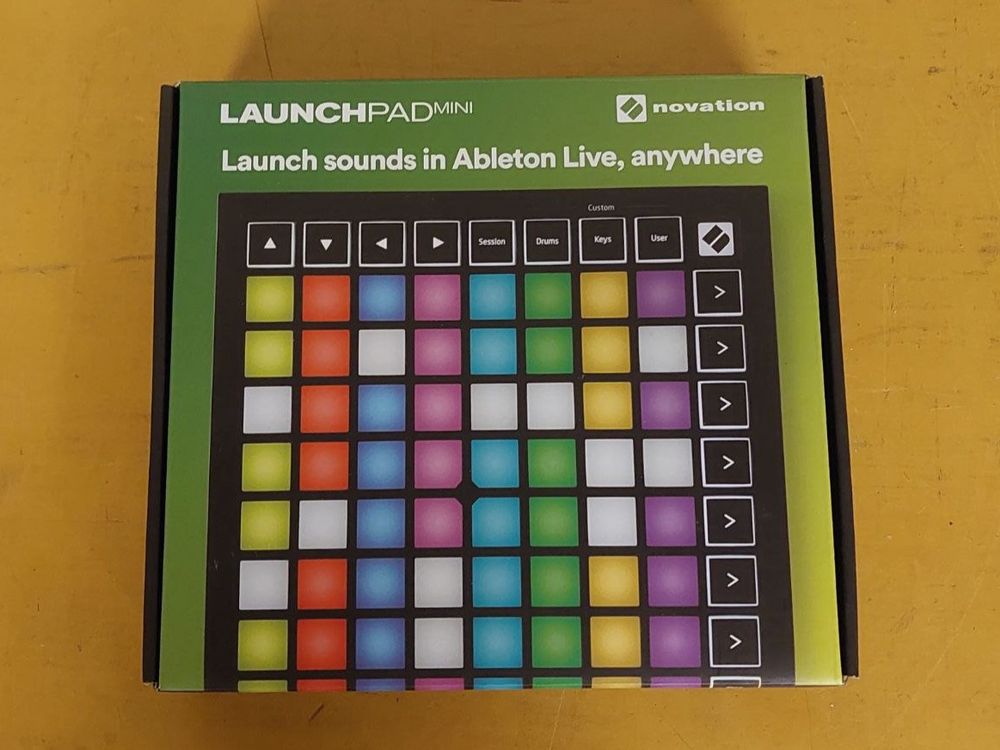 Launchpad mini von Novation (Gebraucht) in Fislisbach für CHF 36 – mit ...