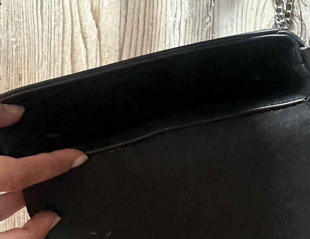 Sacs femmes: Umhängetasche  – D'occasion à Wauwil par est_r5td 1