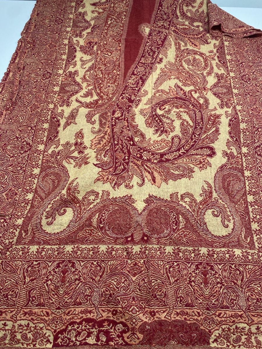Foulard & Sciarpe: Giada Wolle Schal 🌸 – Usato da Opfikon venduto da Luis144 2