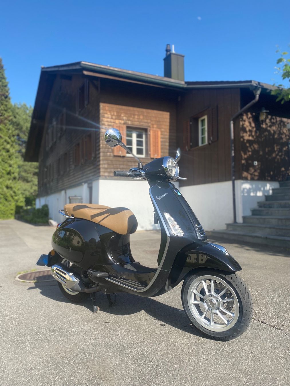 Strada: Vespa Primavera VB – Usato da Kriens venduto da draussen-zu-hause