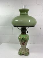 Lampe mit Lampenschirm aus Glas handbemalt