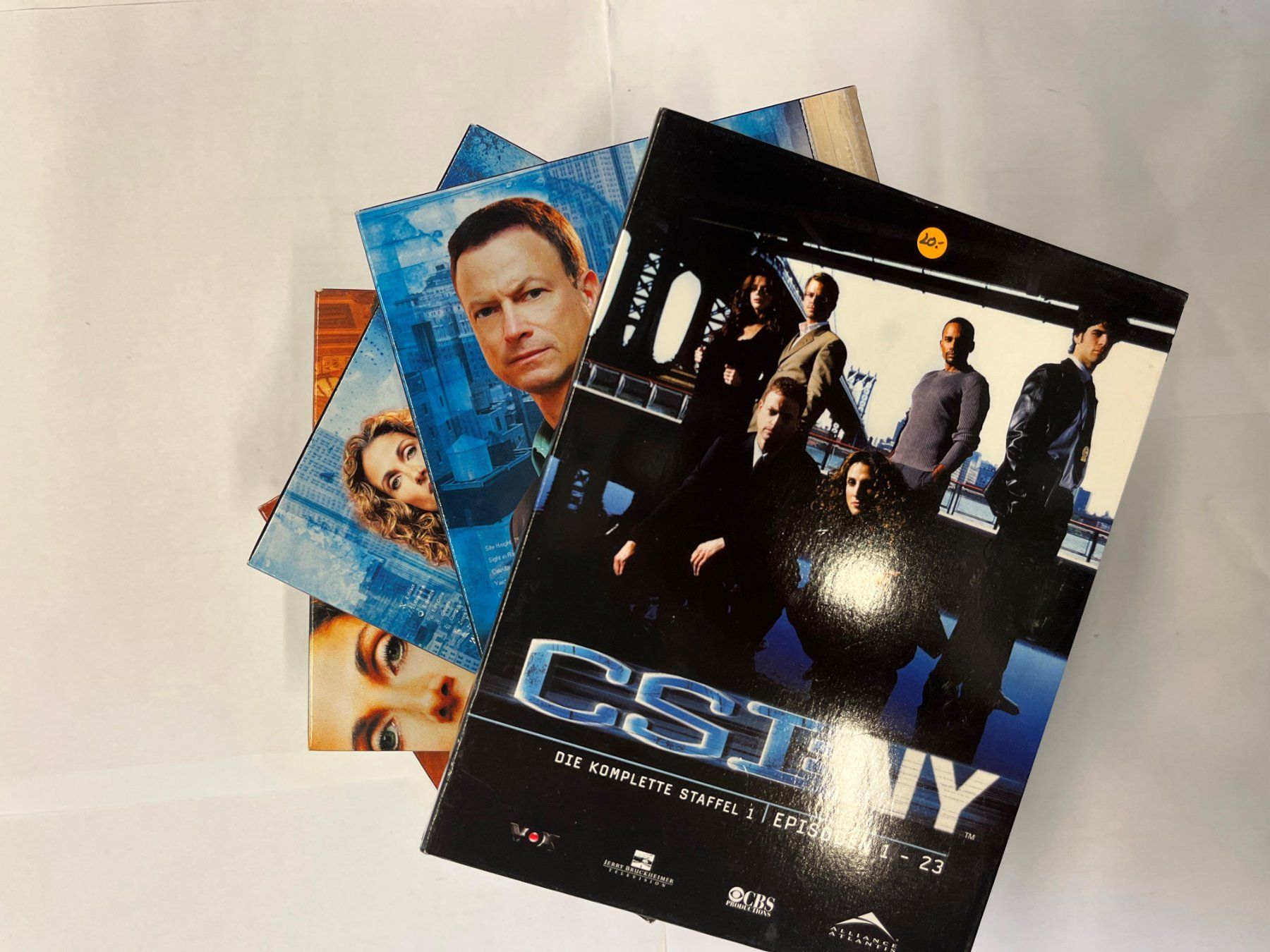 Tutti i DVDs: DVD Sammlung CSI NY Staffel 1 bis 4 – Usato da Basel venduto da andipfandi 1