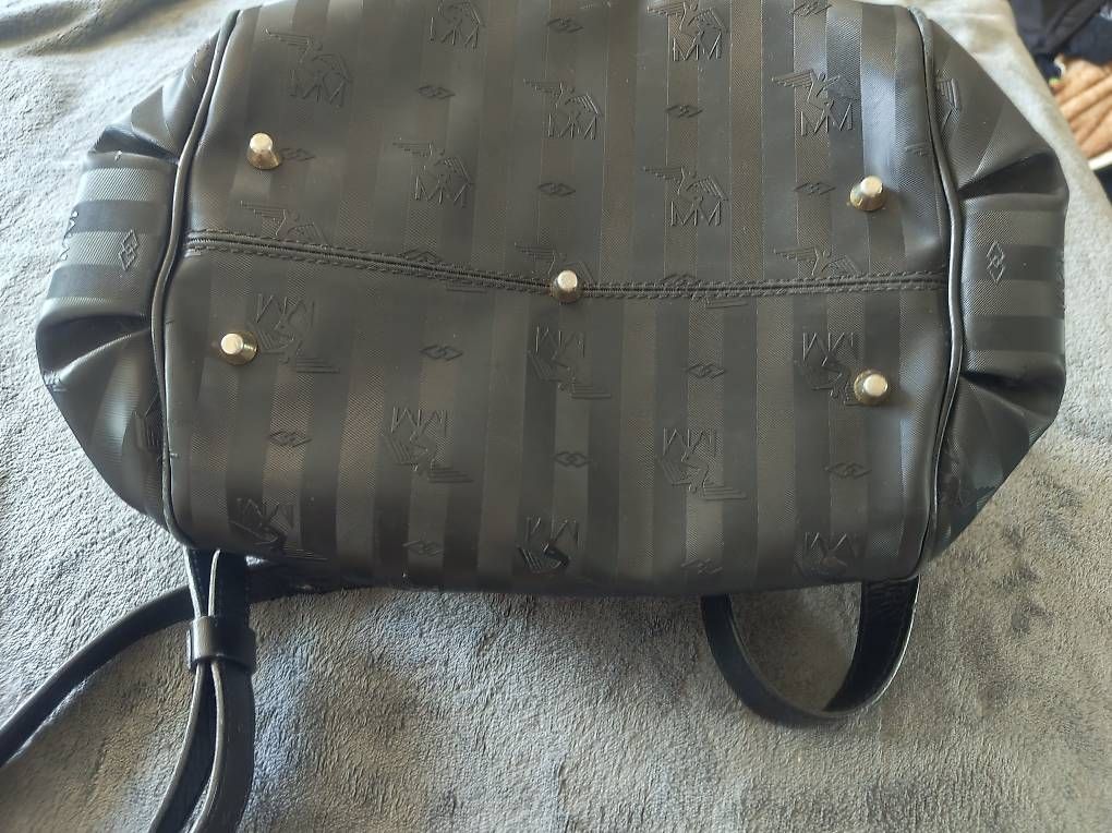 Sacs femmes: Mollerus hand und Umhänge Tasche  – D'occasion à Attiswil par nasmira27 2