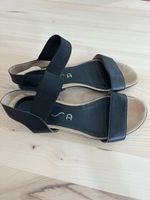 Unisa Sandalen schwarz Groesse 38 guter Zustand
