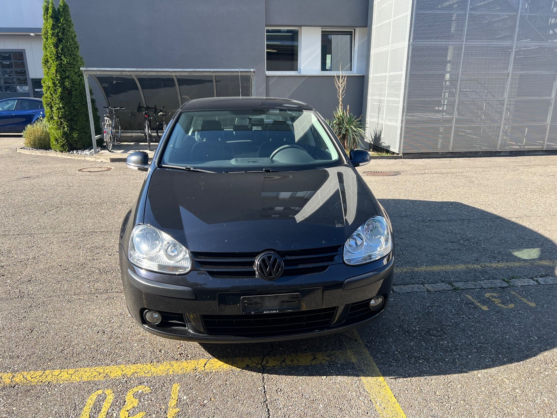 VW Automobili: VW GOLF 2.0TDI 4MOTION AB MFK 1.Hand – Usato da Lichtensteig venduto da elektronik-service 1