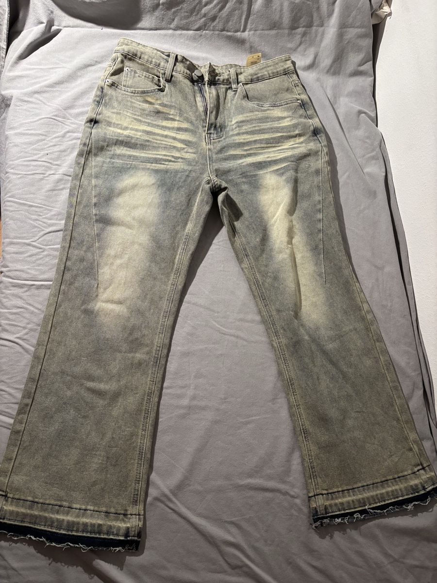 Jeans: Jeans flare – Usato da Genève venduto da Nathanwatchch