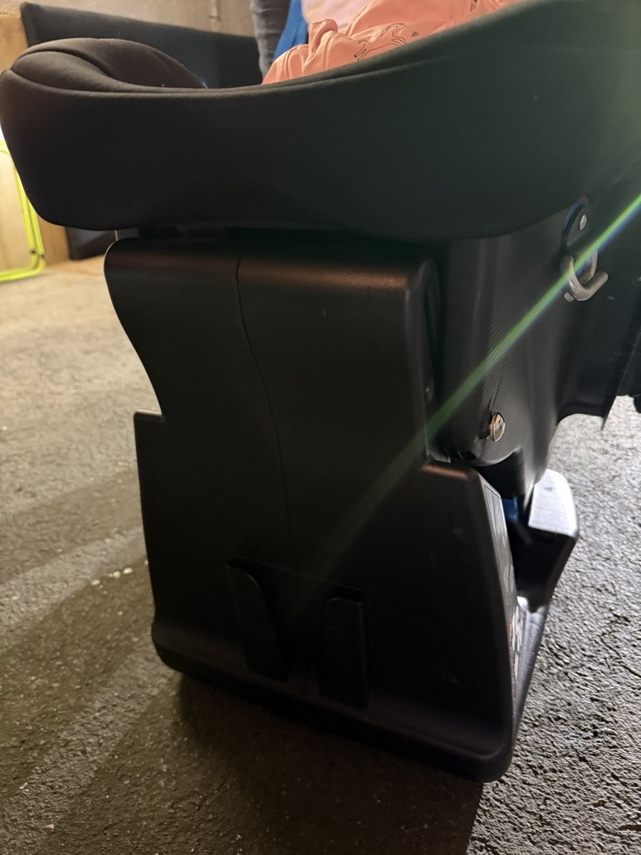 Chicco Seggiolini per auto: Seggiolino Chicco per Bambini - Comfort e Sicurezza! – Usato da Zürich venduto da mar_cd9s 2