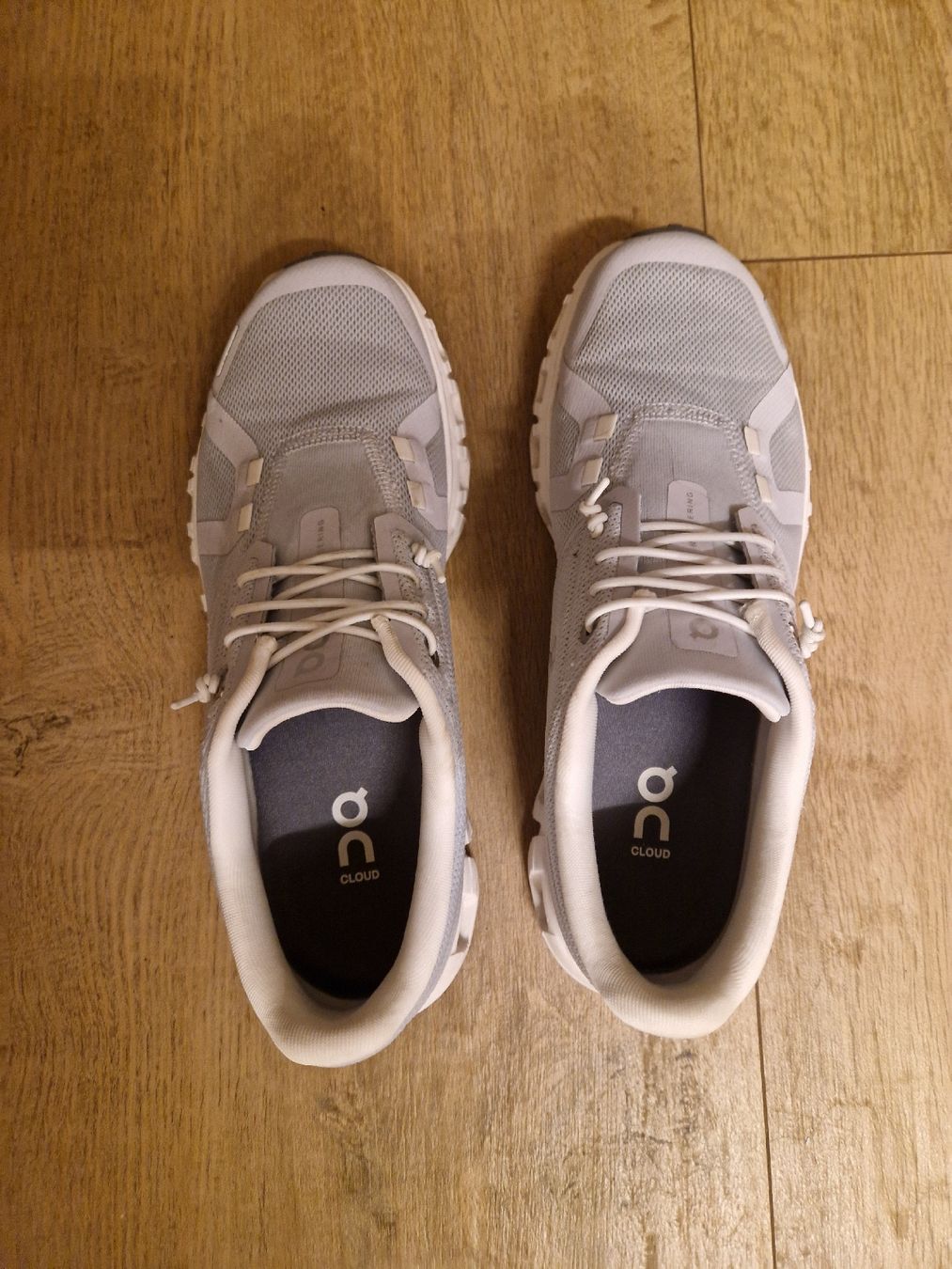 On Damenschuhe: On Cloud 6 – Neu (gemäss Beschreibung) aus Savognin von anj_rvd2 1