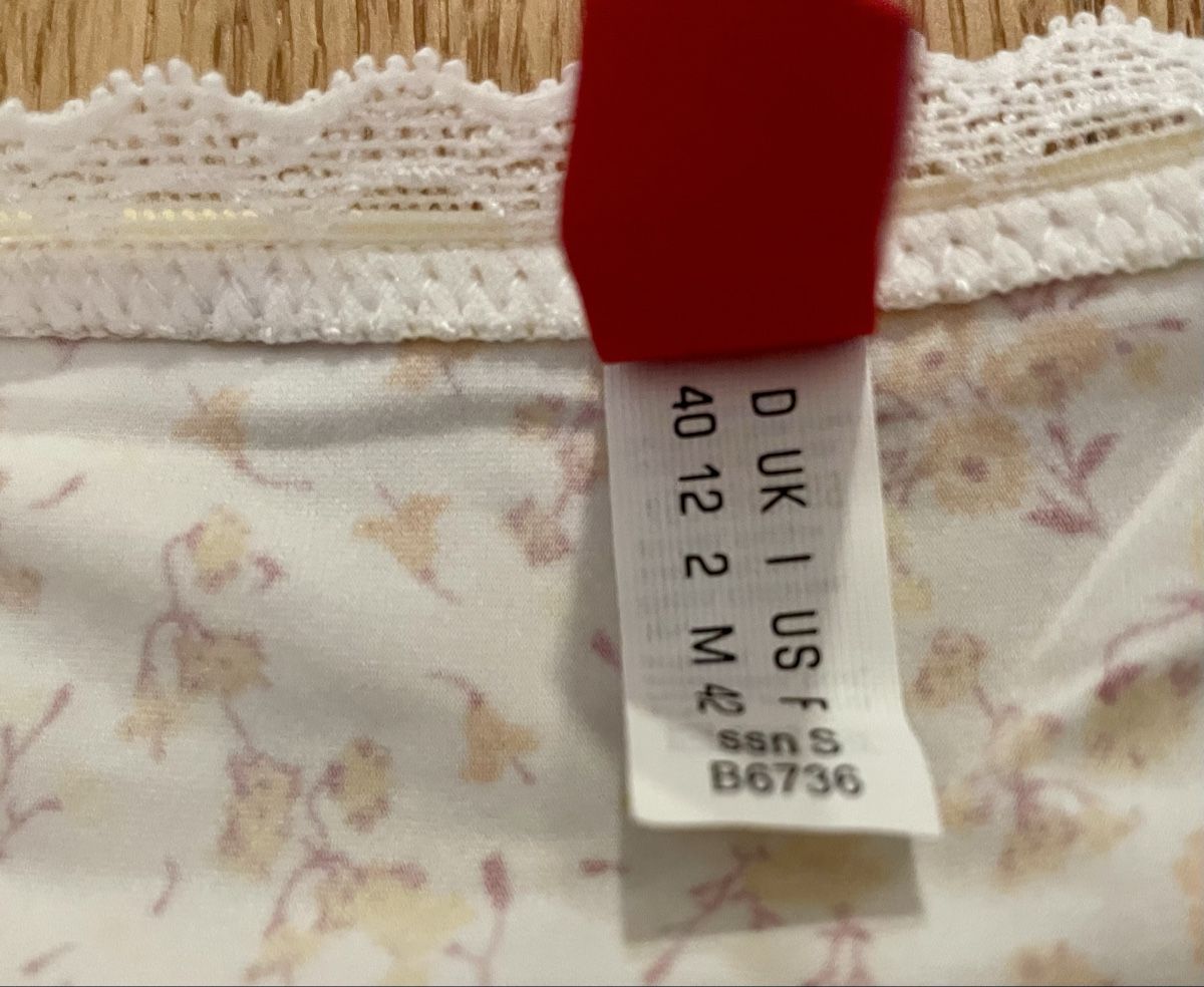 Esprit Altra biancheria intima: Esprit Dessous-Set Gr. 75C/M - NEU – Nuovo (secondo la descrizione) da Stansstad venduto da alexandra171080 1