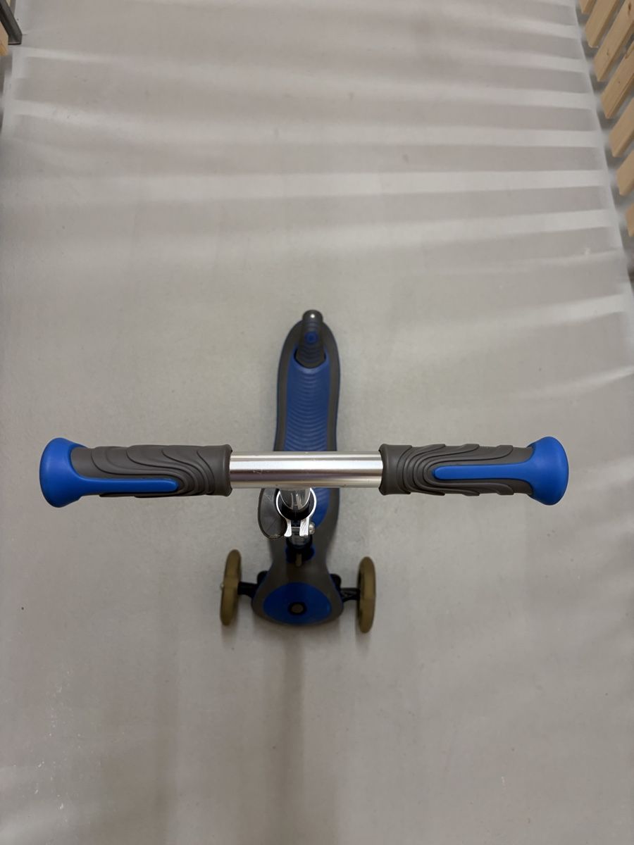 Globber Fahrzeuge für Kinder: Kinderroller (Dreirad) Globber Blau – Gebraucht aus St. Gallen von serge8 3
