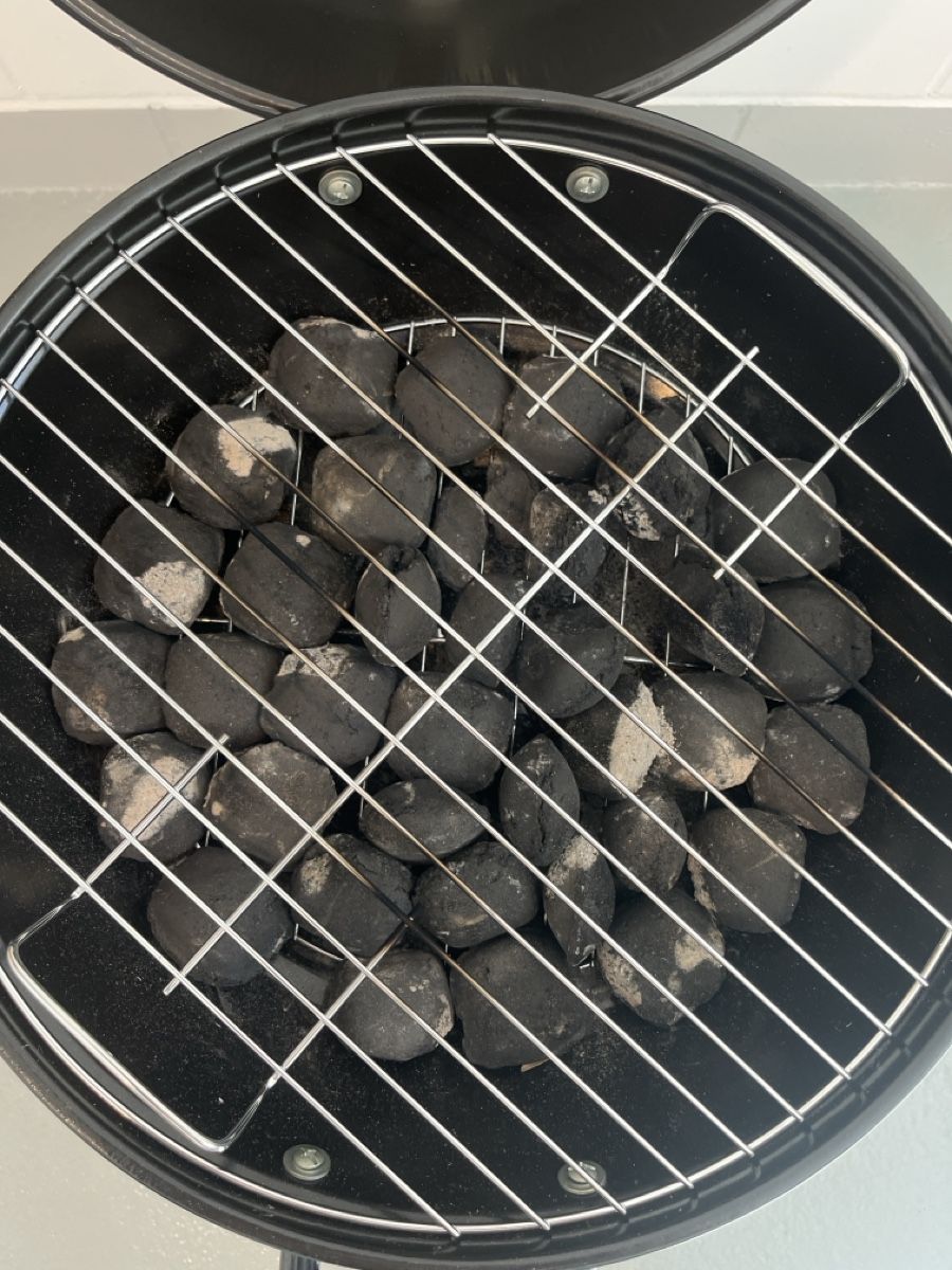 Grils: Holzkohlegrill Kugelgrill FYRA – Neuf (Voir description) à Wangen b. Olten par break72 3