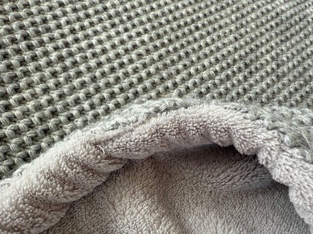 Coperte: Kuschelzeit, Strick und Fleecedecke von Knitfactory – Usato da Eggersriet venduto da Swiss2909 1