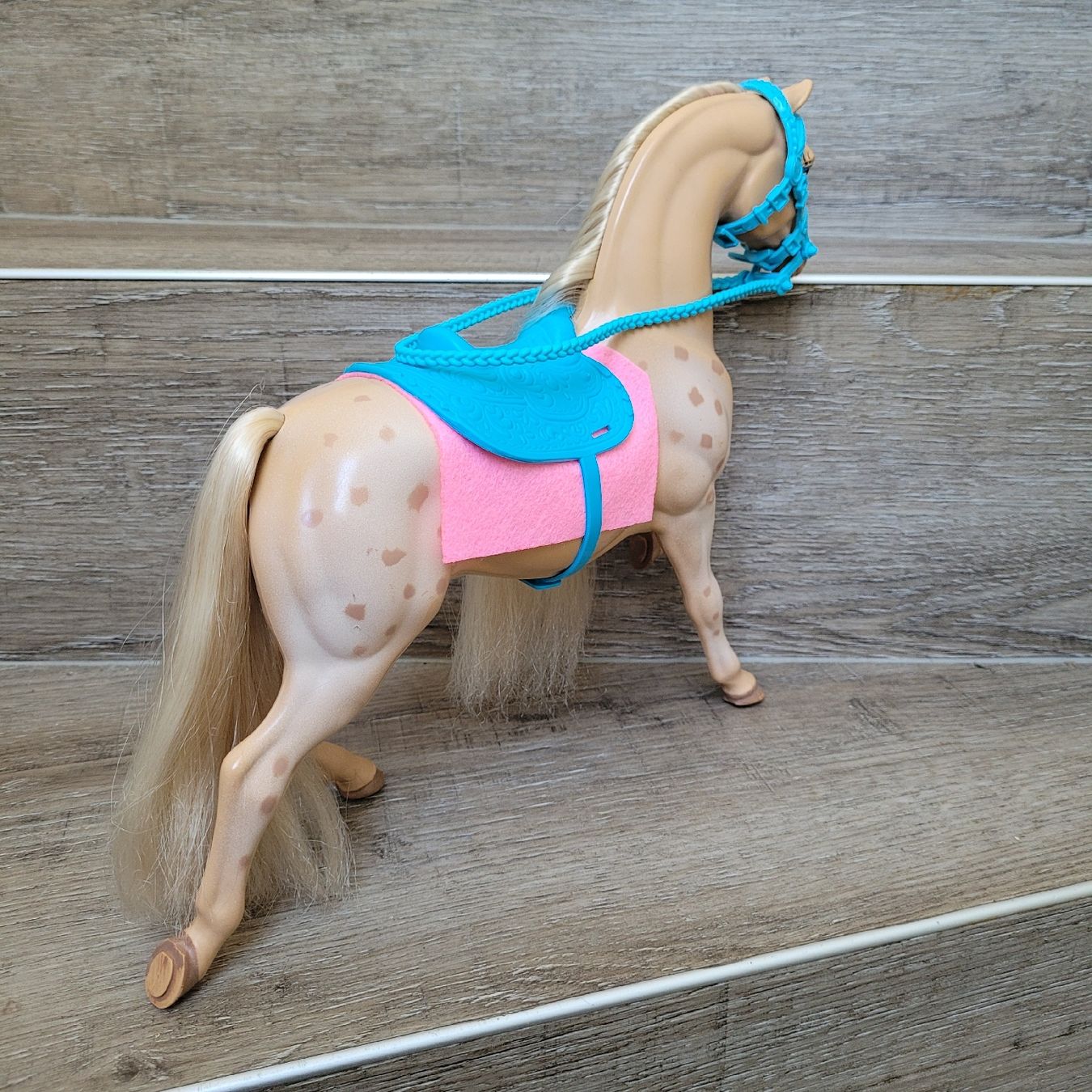 Giocattoli: Barbie Pferd Rose of Texas – Usato da Niederbuchsiten venduto da klengyel 3