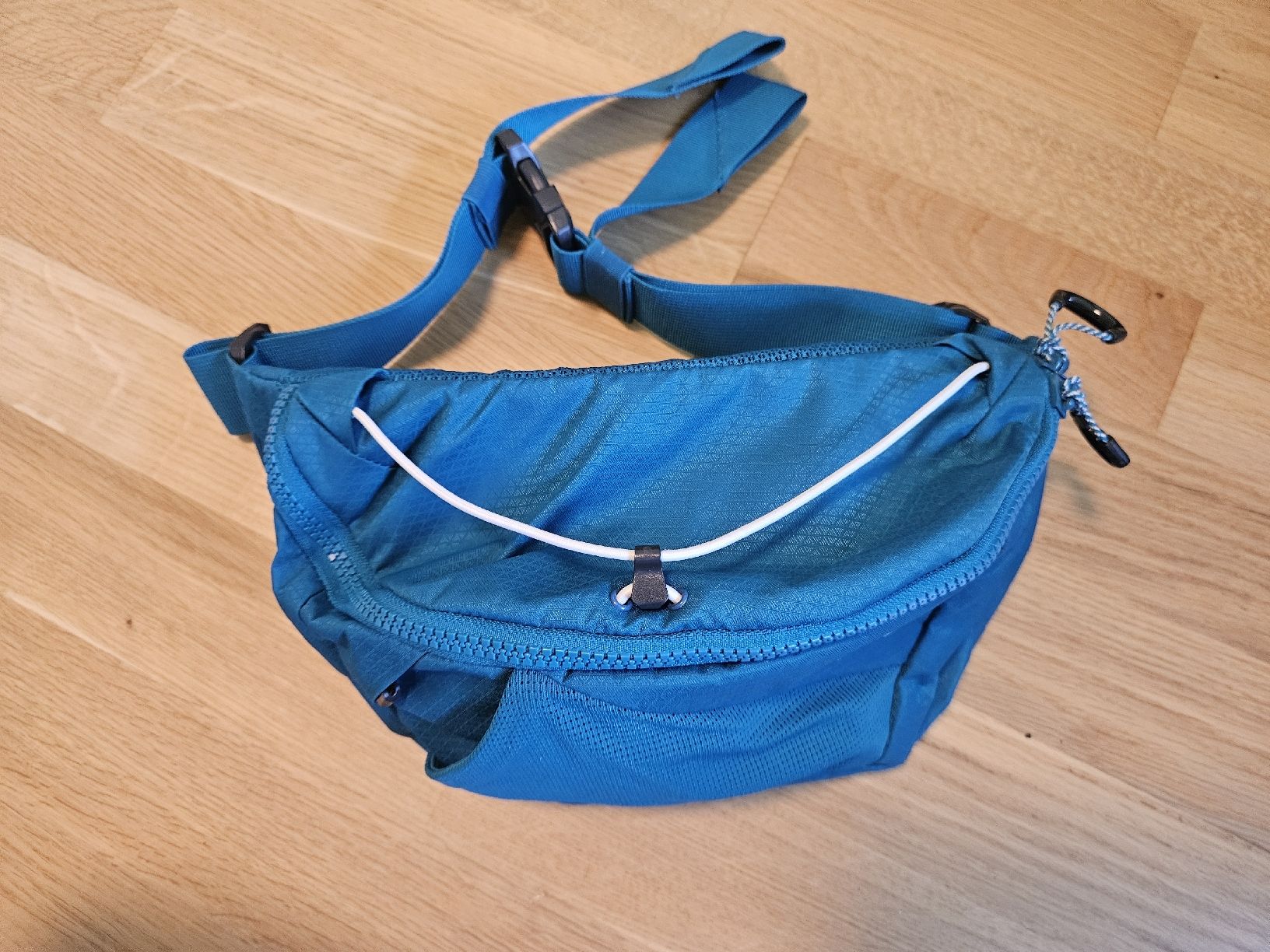 North Face Borse: North Face Belt Bag – Usato da Zürich venduto da kts_9ncs 2