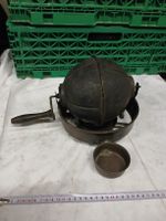 Antiker Kaffeeröster aus Metall mit Kurbel gebraucht