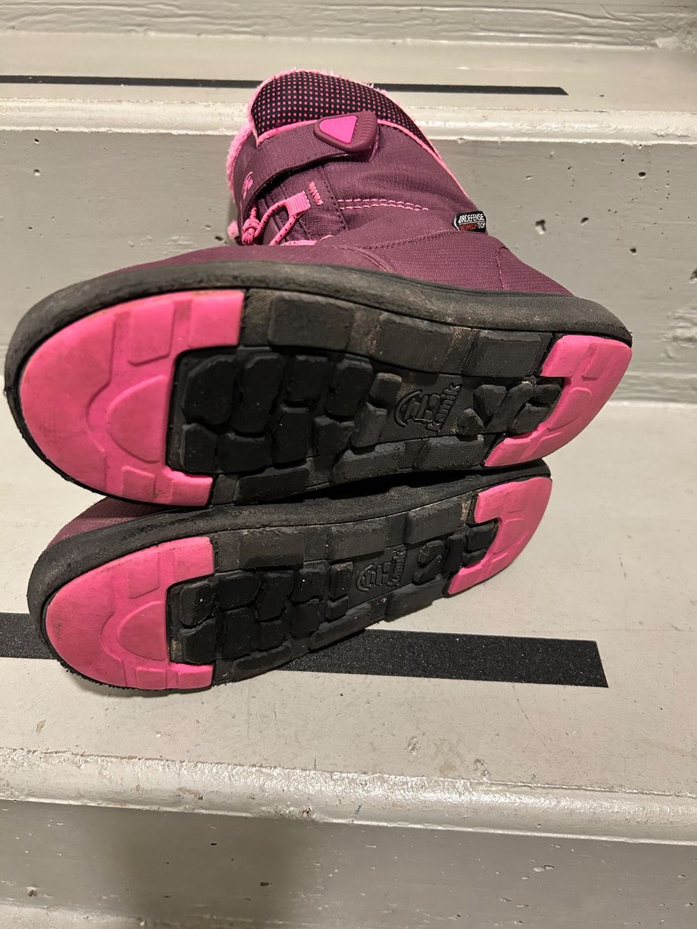 Kamik Scarpe per ragazze: Kamik Winterstiefel Gr. 33 – Usato da Gerlikon venduto da sruesch 4
