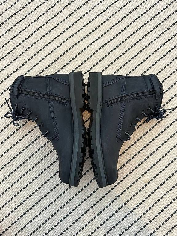 Scarpe da uomo: Gr. 36 Timberland Courma Boot Schwarz – Usato da Düdingen venduto da HerrMiBa 1