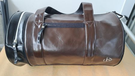 Bugatti Reisetasche braun, Kunstleder neuwertig