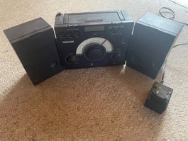 altes klappbares Radio abzugeben