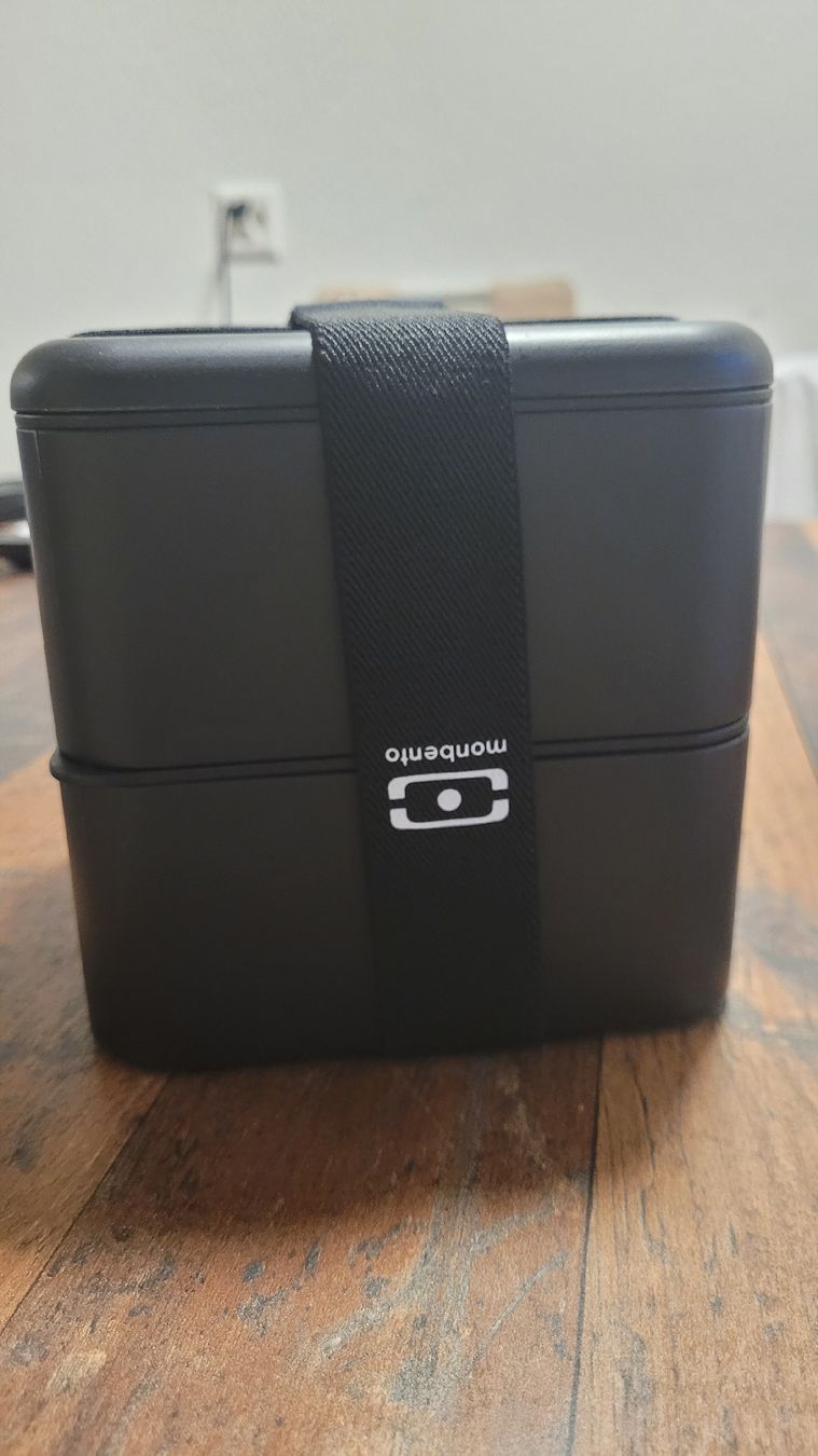 Monbento Contenitori & Simili: Monbento Bento Box schwarz neu & unbenutzt – Nuovo e nell'imballaggio originale da Brugg AG venduto da Ela_Obi