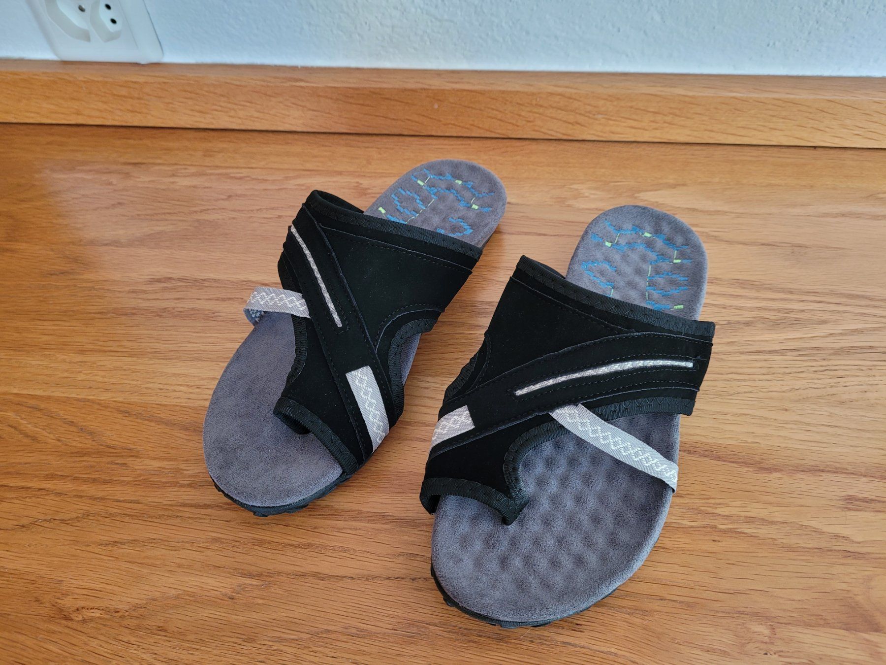 Ara Scarpe da donna: Sandalen Grösse ca. 41 – Nuovo (secondo la descrizione) da Wetzikon ZH venduto da Zirben5 4