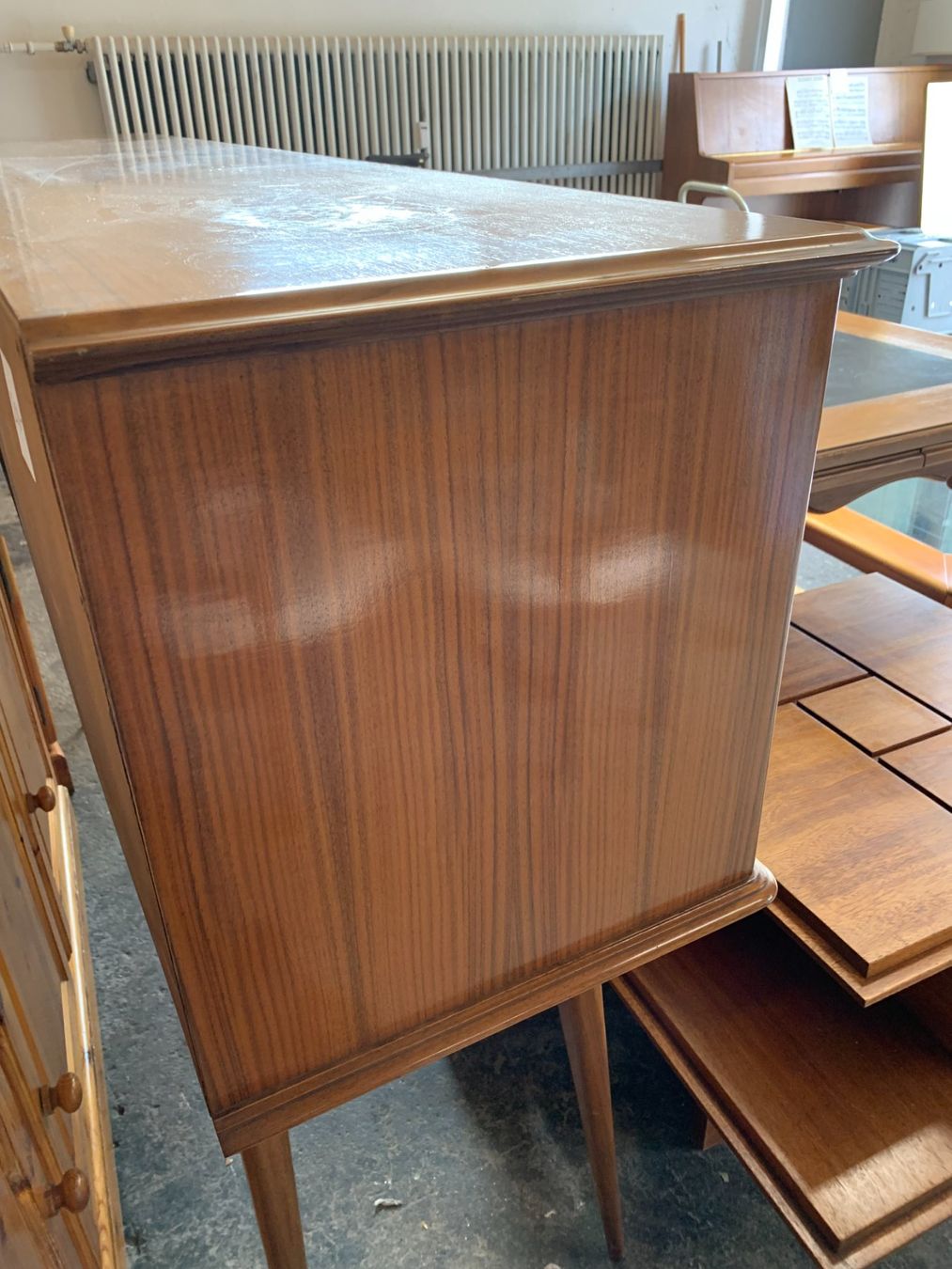 Vetrine: Mid-Century Vitrine – Usato da Pregassona venduto da ModernistaCH 4