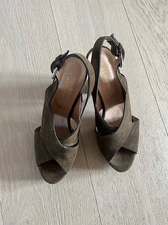 Damenschuhe: sommerliche Absatzschuhe aus Leder – Gebraucht aus Thun von noe_5tzm 1