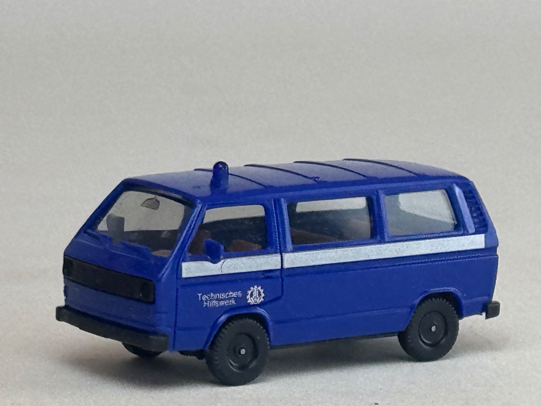 Herpa Voitures modèles: VE1- Herpa VW T3 Bus THW – D'occasion à Elm par Wikmtz