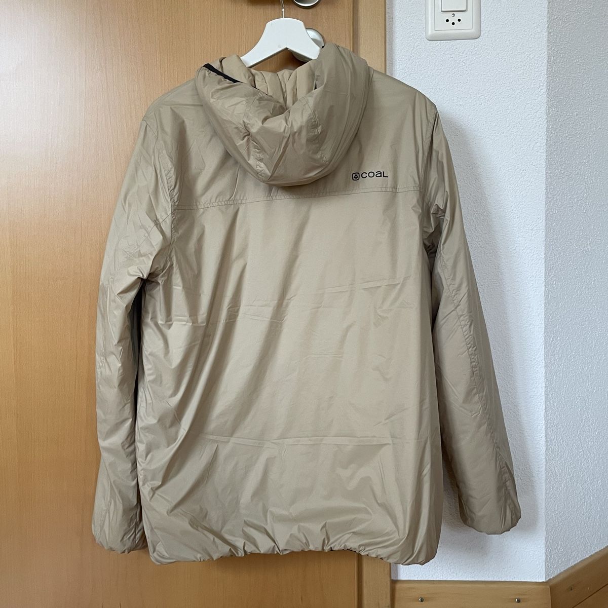 Jacken: coal Jacke beige, Grösse S – Neu und originalverpackt aus Ettenhausen TG von Stka 1