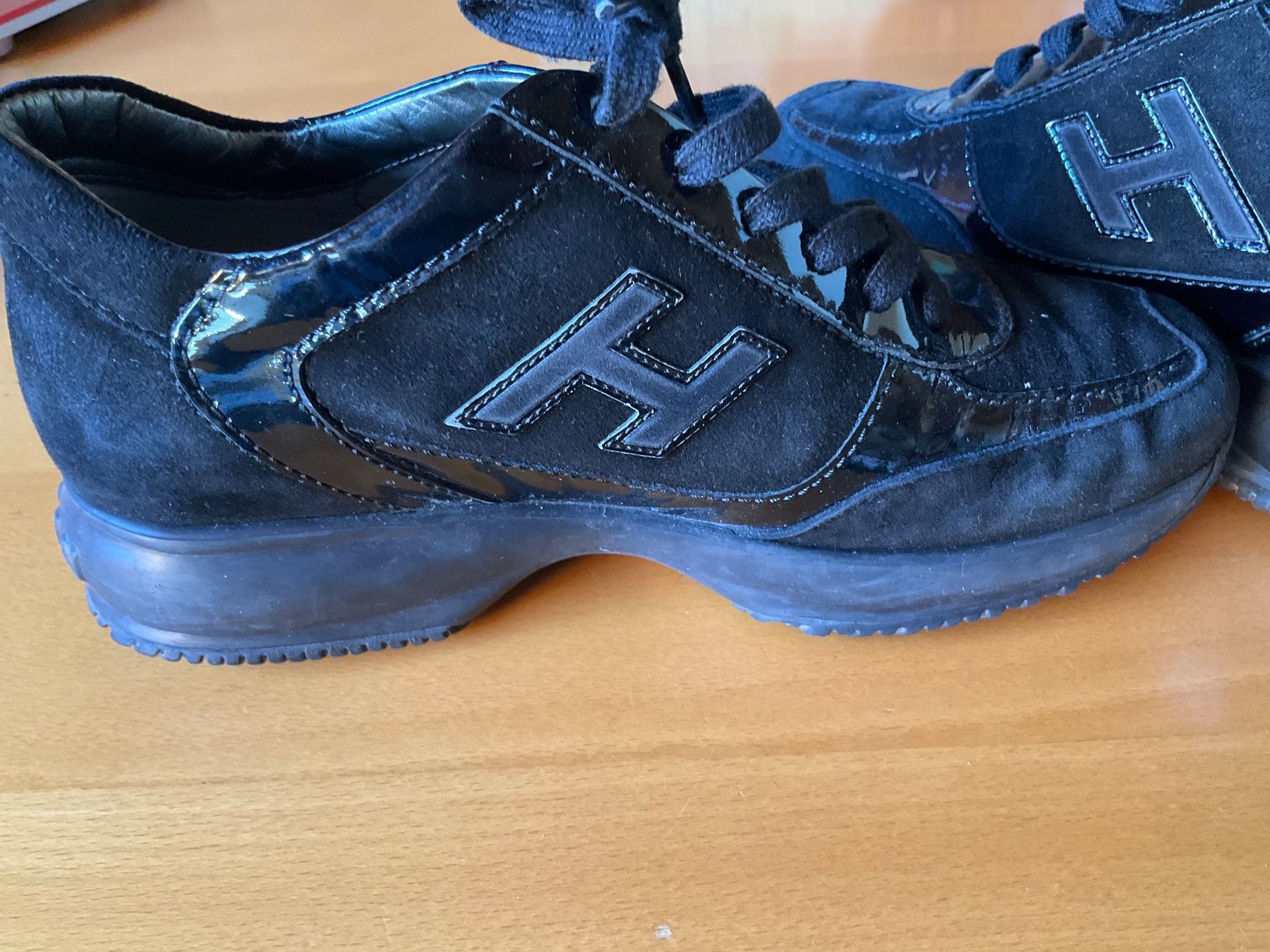 Hogan Scarpe da donna: Baskets Hogan noires – Usato da Gland venduto da DL2004 2
