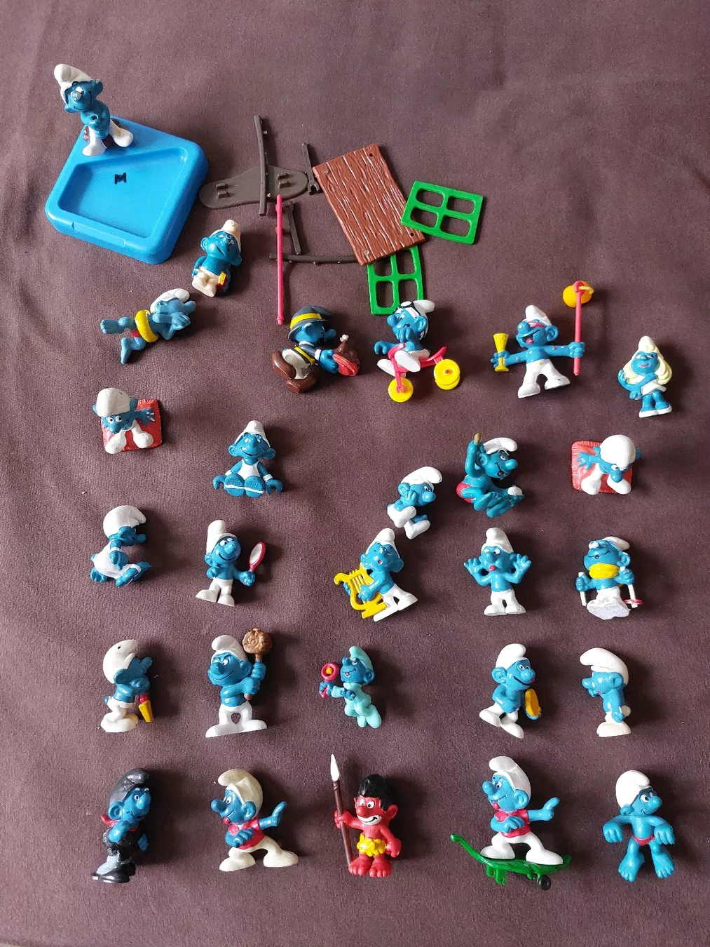 Jouets: Schlümpfe  – D'occasion à Unterseen par Ruia3333