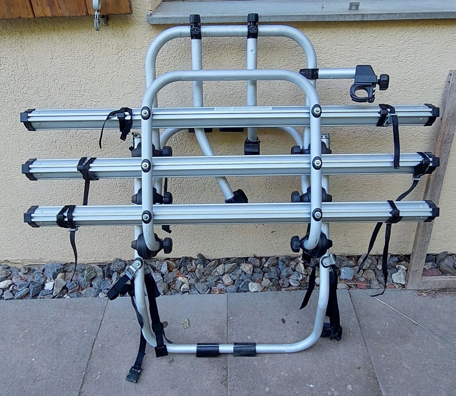 Supports de vélo: Fahrradträger – D'occasion à Oberterzen par __CxXxW__