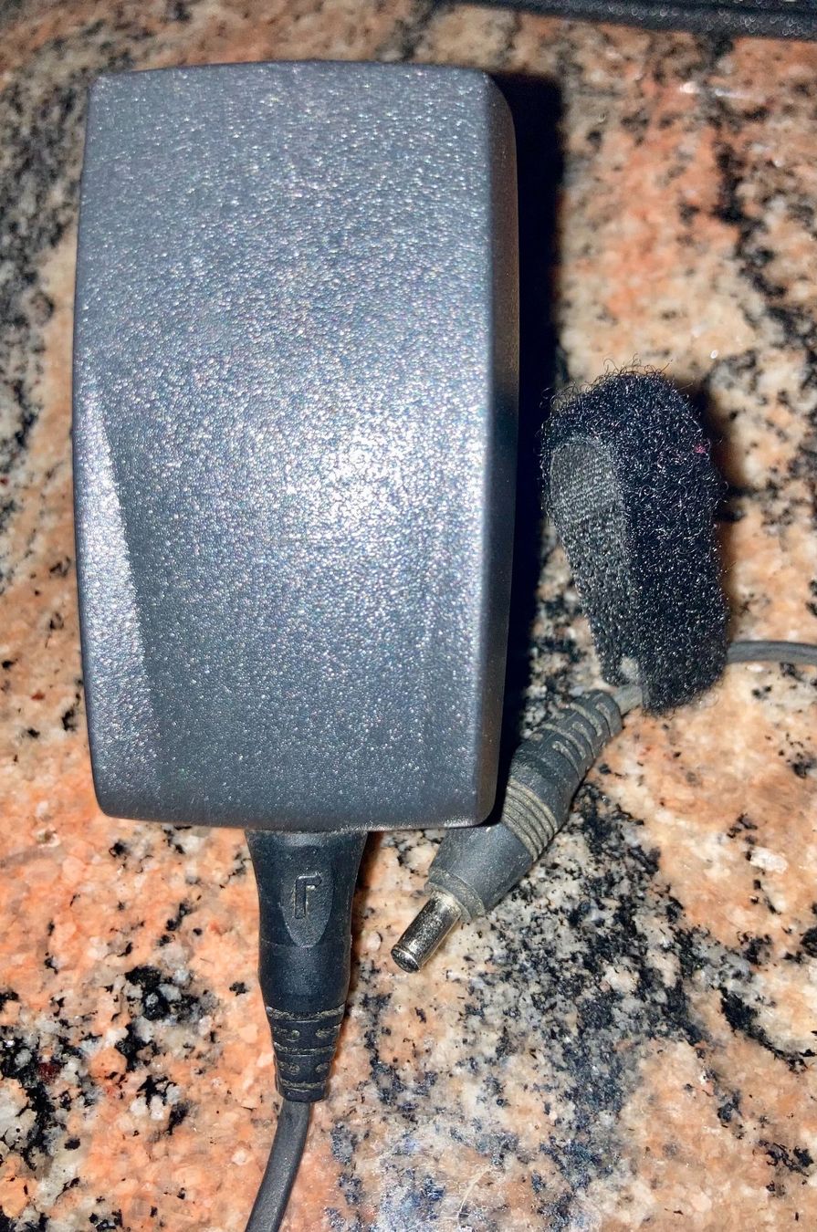 Nokia Caricabatterie: Original Nokia Ladegerät ACP-8E, Top Zustand! – Usato da Eglisau venduto da Shoprabbit 1
