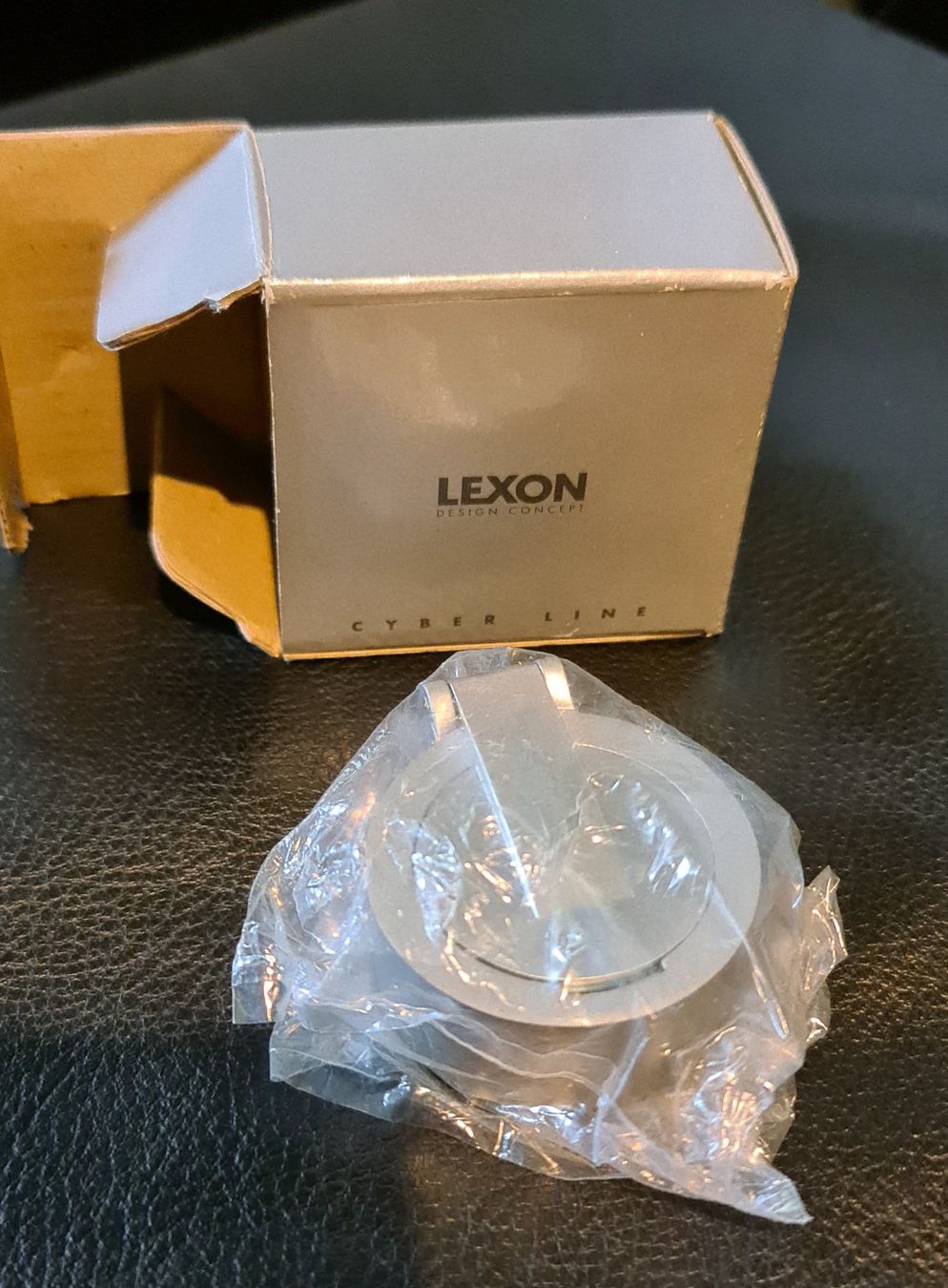 Lexon Sveglie: Lexon Cyber Line Design Konzept Analoger Wecker Silber – Nuovo e nell'imballaggio originale da Zürich venduto da prontoxxx 4
